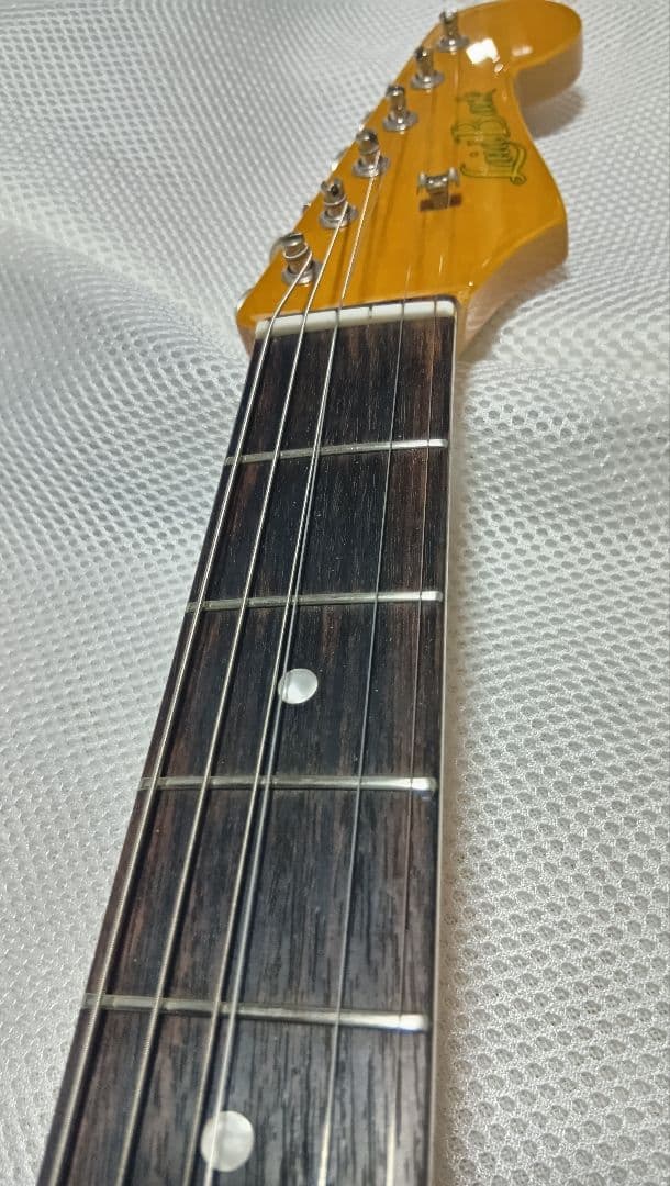 Laid Back ストラトタイプ エレキギター