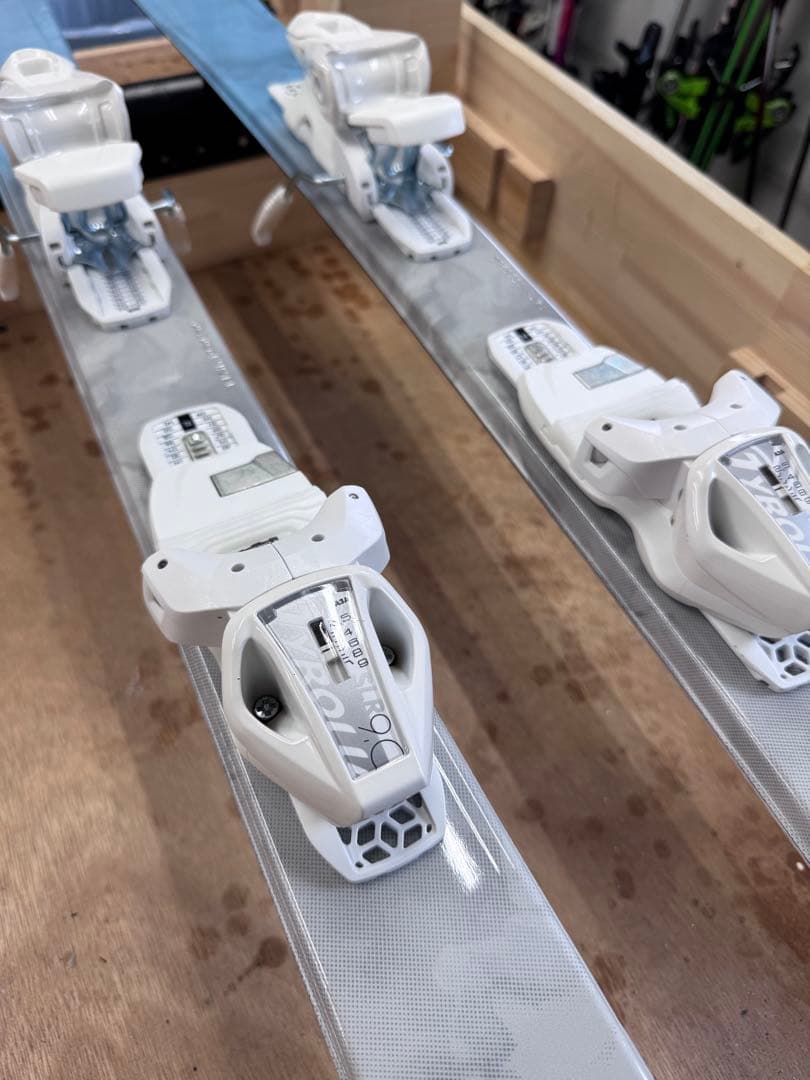 【25/26モデル】Hart INNOCENCE RC 147cm スキー板セッ