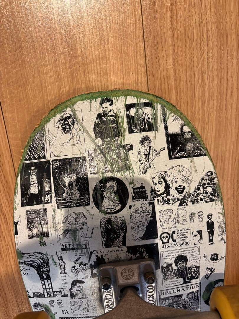 Fucking Awesome スケートボード コンプリート　8.00インチ