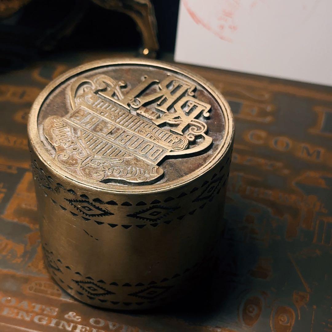 RRLの真鍮製スタンプです