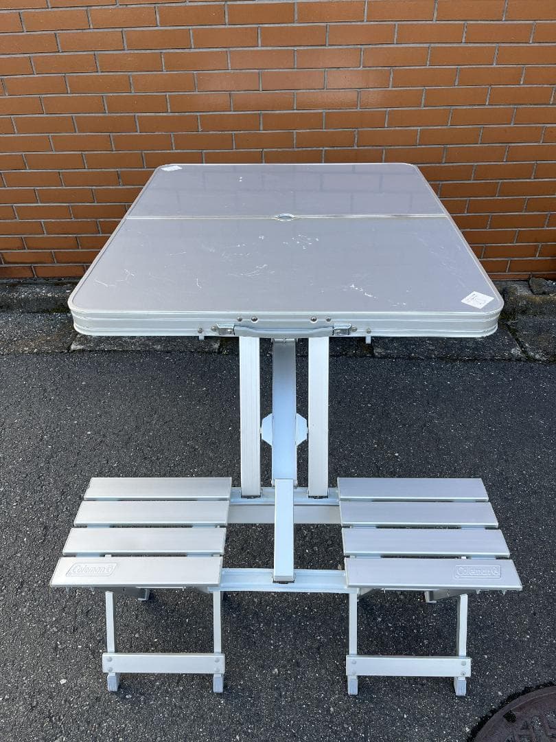 美品！【Coleman】 コールマン アルミピクニックテーブル ４人用