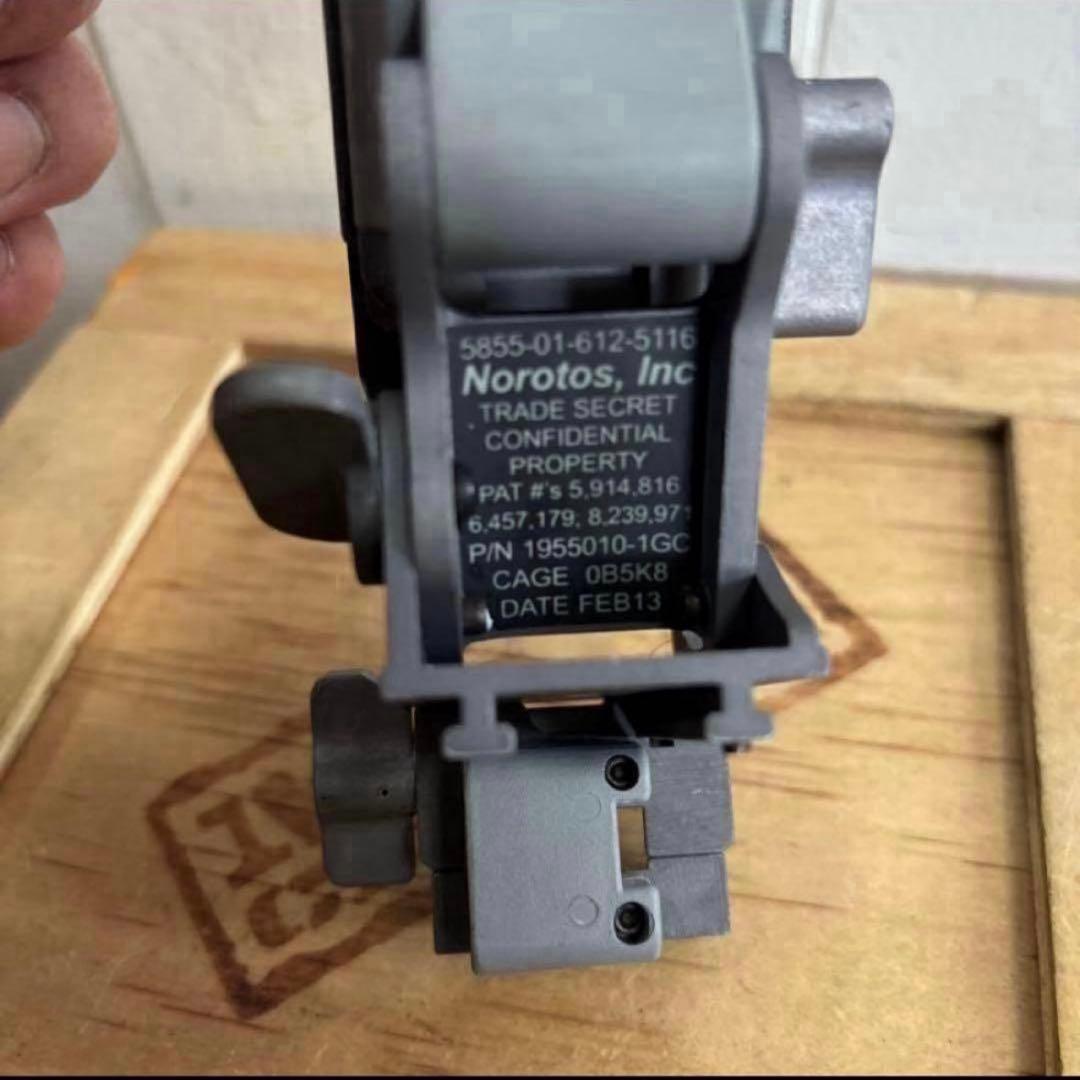 米軍　実物　Norotos RHINOⅡ NVGマウント　ブラケット付き　③