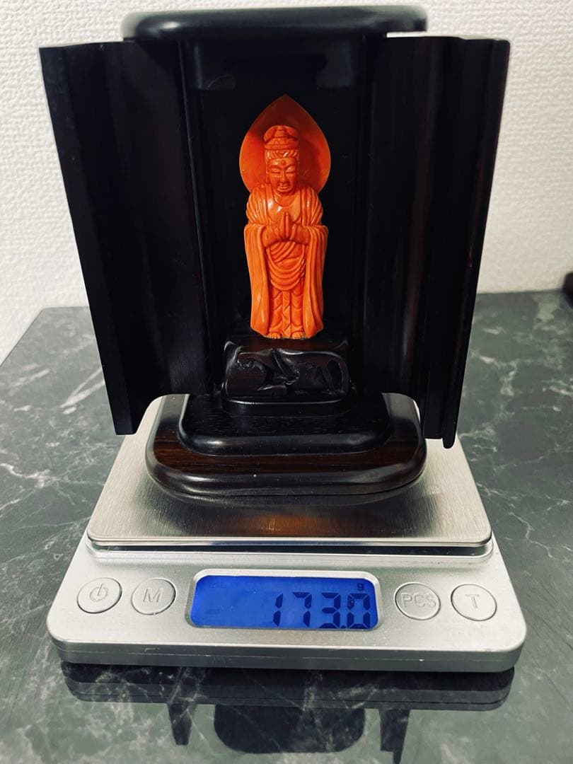 本珊瑚　珊瑚彫刻　赤珊瑚　天然珊瑚置物　仏像　普賢菩薩　御本尊　厨子入り工芸品