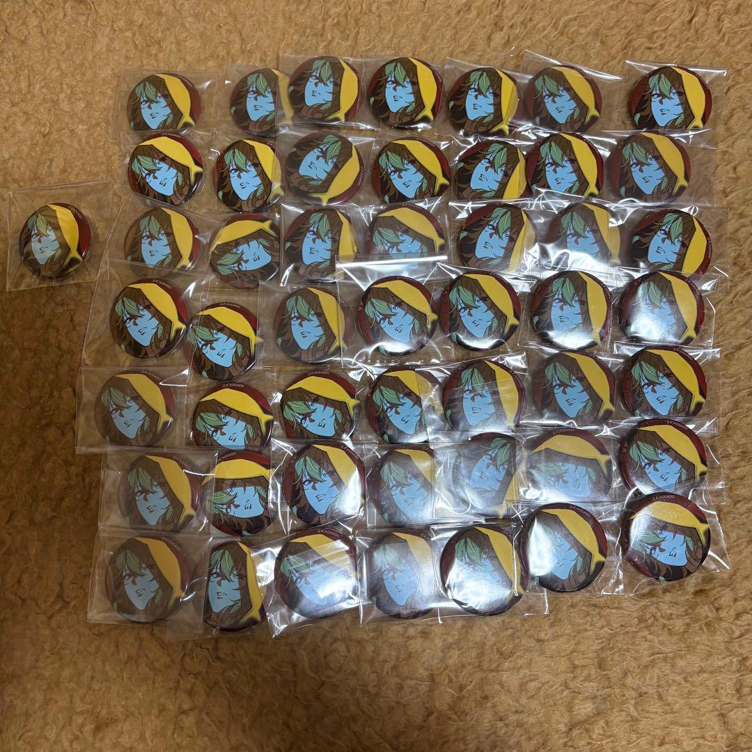 OVER REQUIEMZ クロード ミニ缶バッジ オバレク