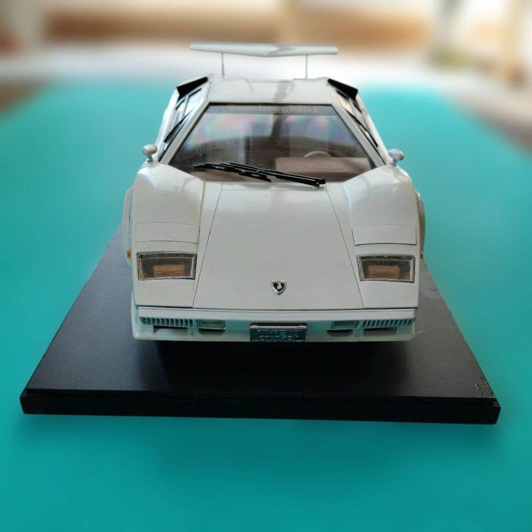 ランボルギーニ カウンタック LP500s 1/12 プラモデル 完成品