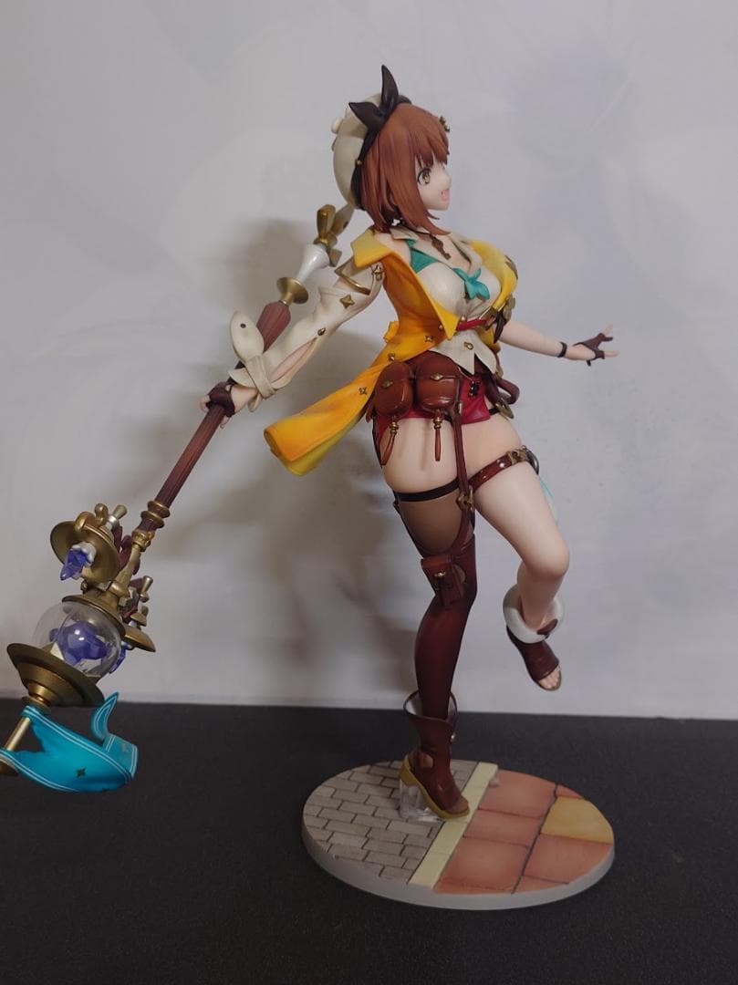 【値下げ中】ライザ 1/7 完成品フィギュア[Wonderful Works]