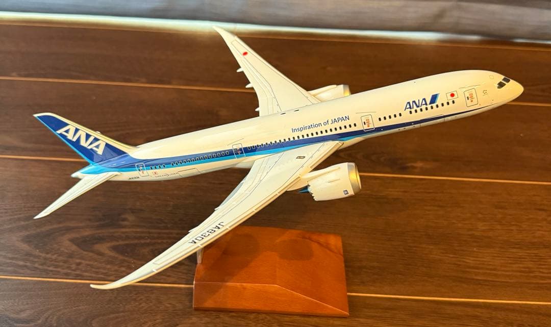 ANA 完成品 1/200 ボーイング787-9ドリームライナーJA830A