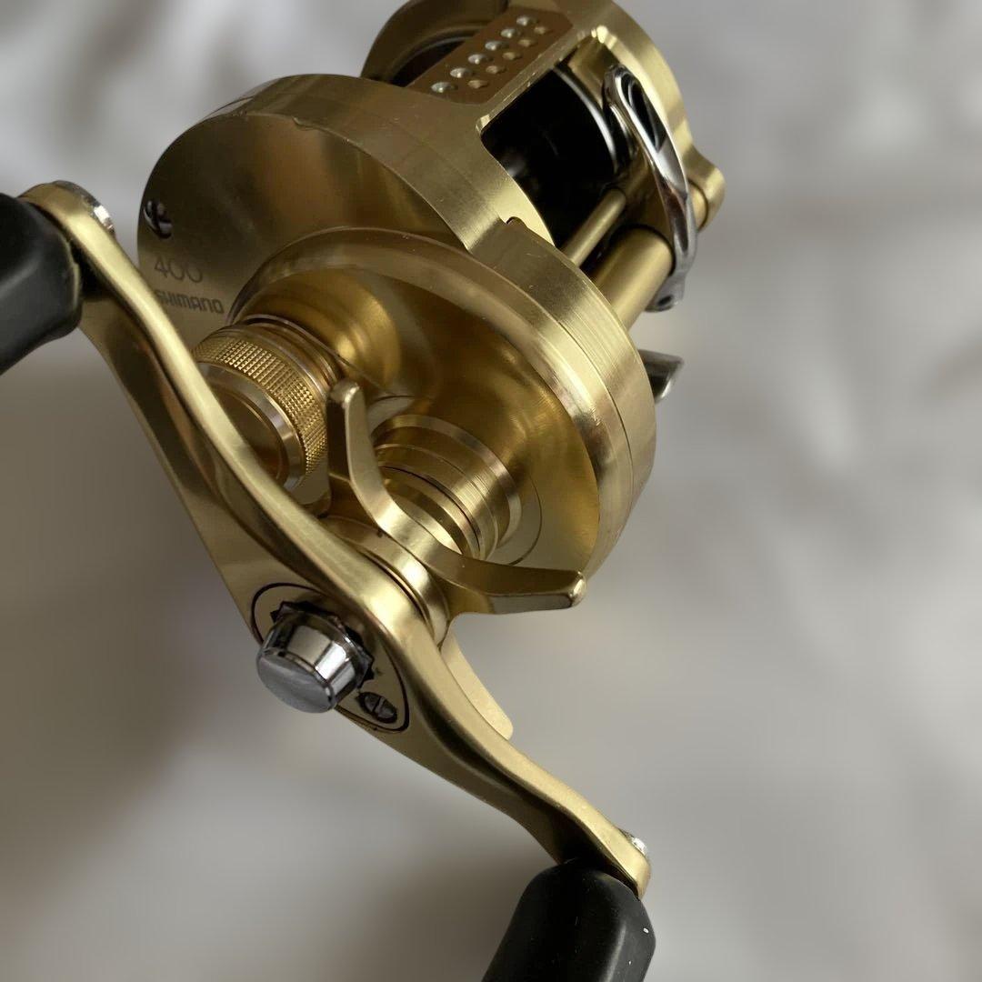 シマノ　15カルカッタコンクエスト 400