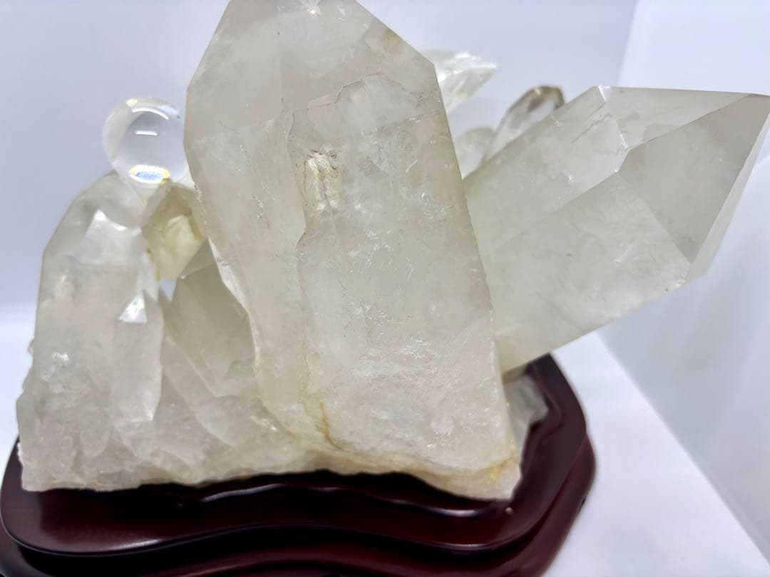 #伝統工芸士　保山作　水晶彫刻 布袋像 台座付き