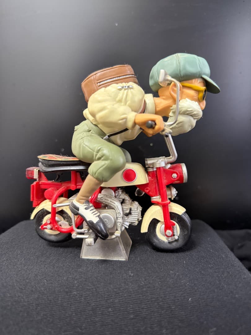 ドラゴンボール　亀仙人とバイク（HONDAモンキー）　2種
