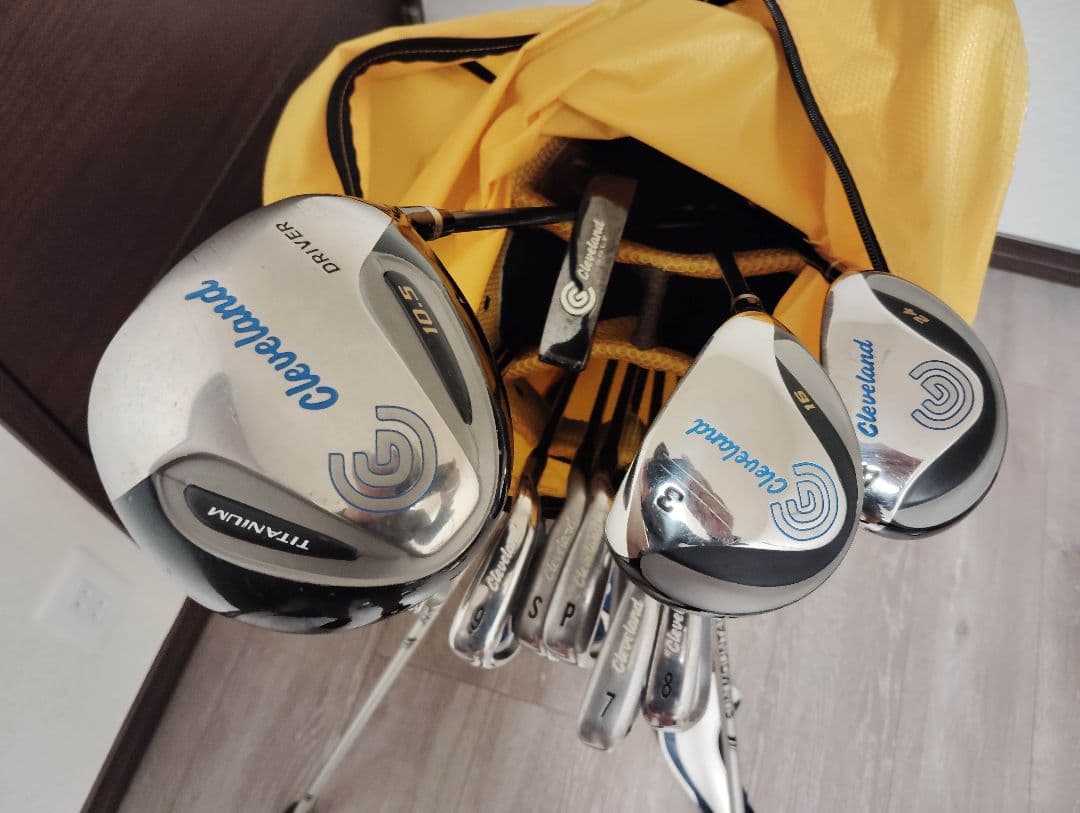 よしごん様へCleveland ゴルフクラブセット イエロー