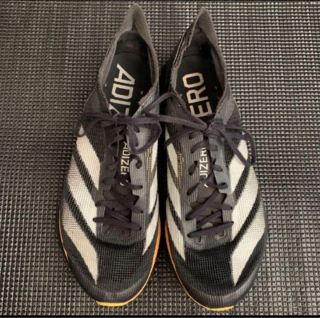 土日限定‼️特別価格‼️アディゼロタクミセン10【26.0cm】