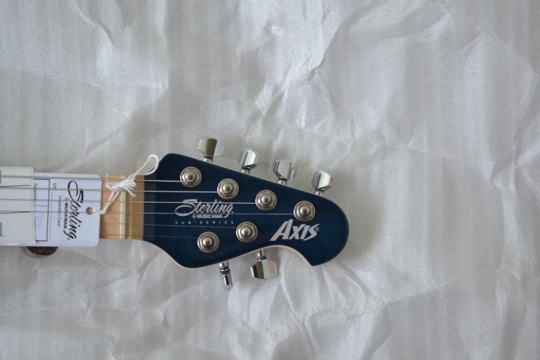 新品STERLING by MusicmanSUB AX3FM-M1 NBL値下
