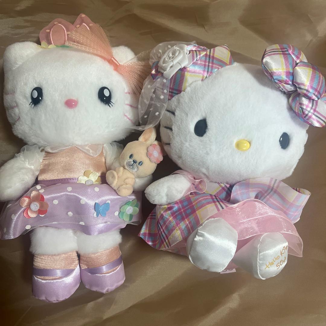 ハローキティ新品　ご当地キーホルダー　ぬいぐるみ　シール　プラモデル　限定 レア