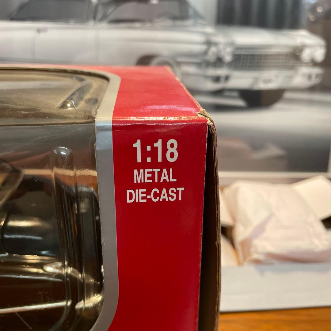 絶版新品未開封　1947 キャデラック　大きく迫力があります