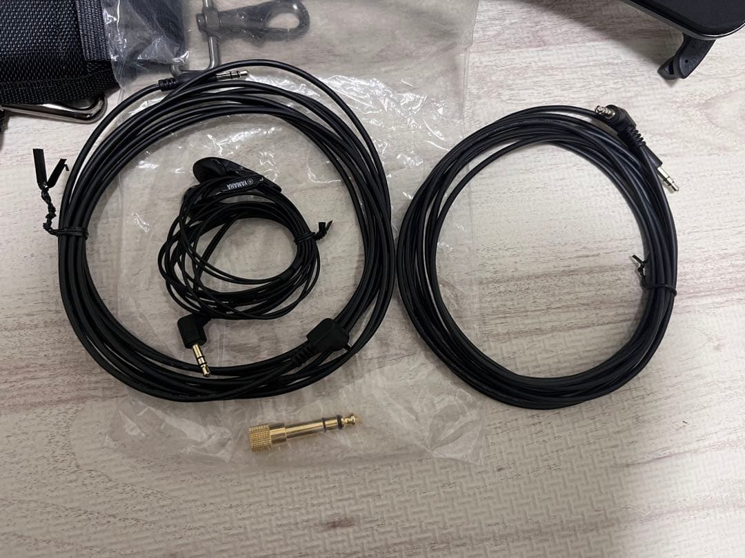 【美品】　YAMAHA YSV-104 サイレントバイオリン