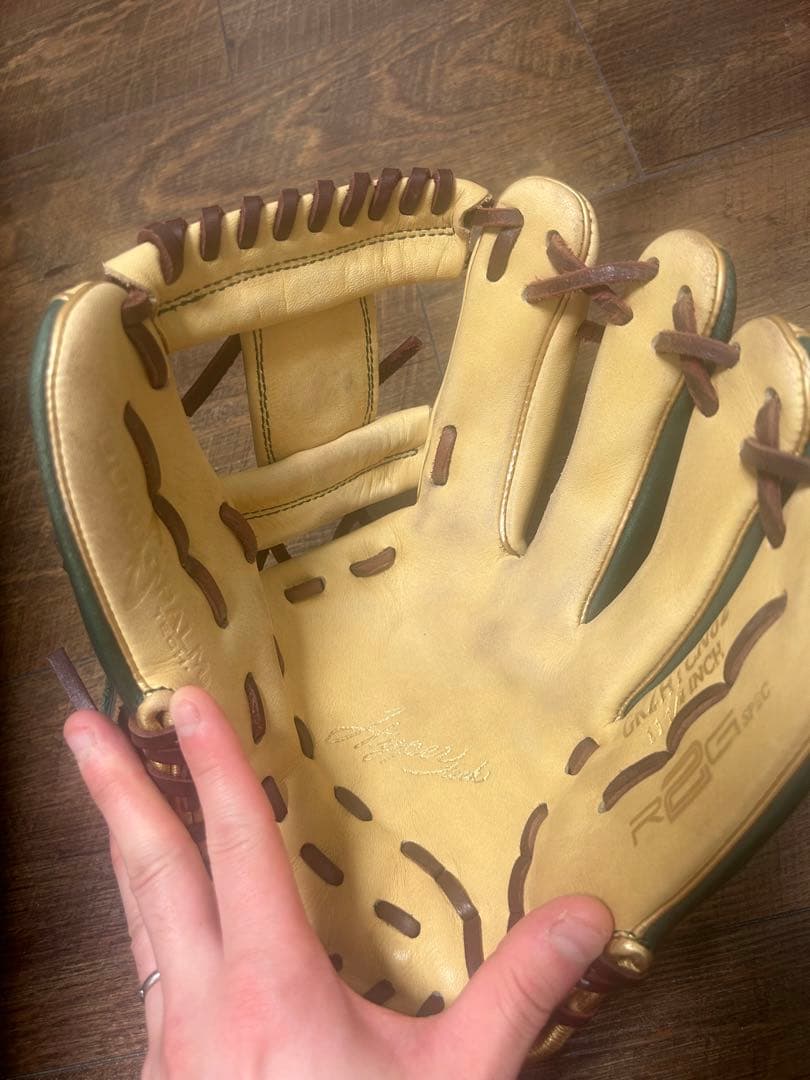 ローリングス軟式　グローブ