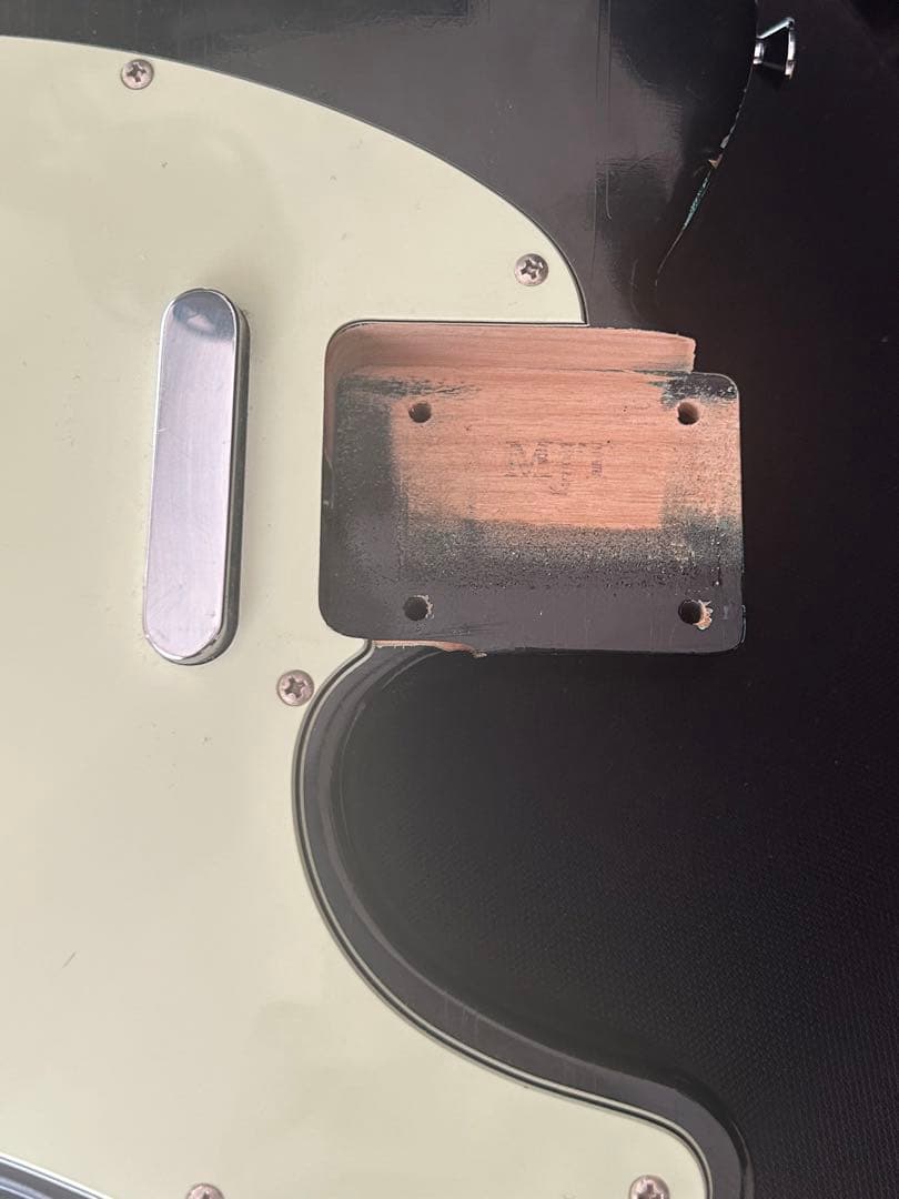 MJTボディ　Vanzandtピックアップ