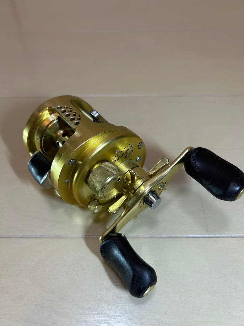 シマノ　カルカッタコンクエスト　100