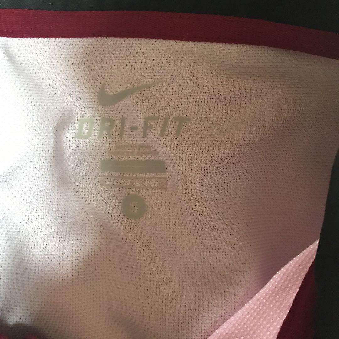 ナイキ リブレット