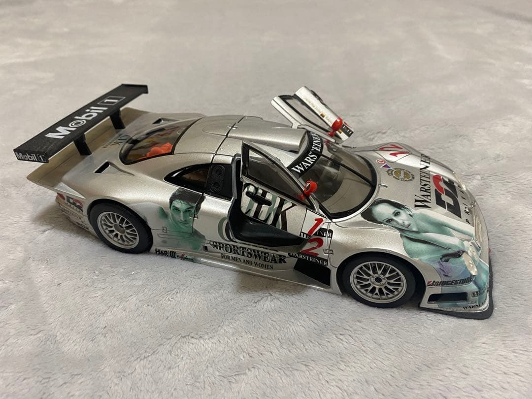 ミニカー Maisto Mercedes CLK-GTR 1/18