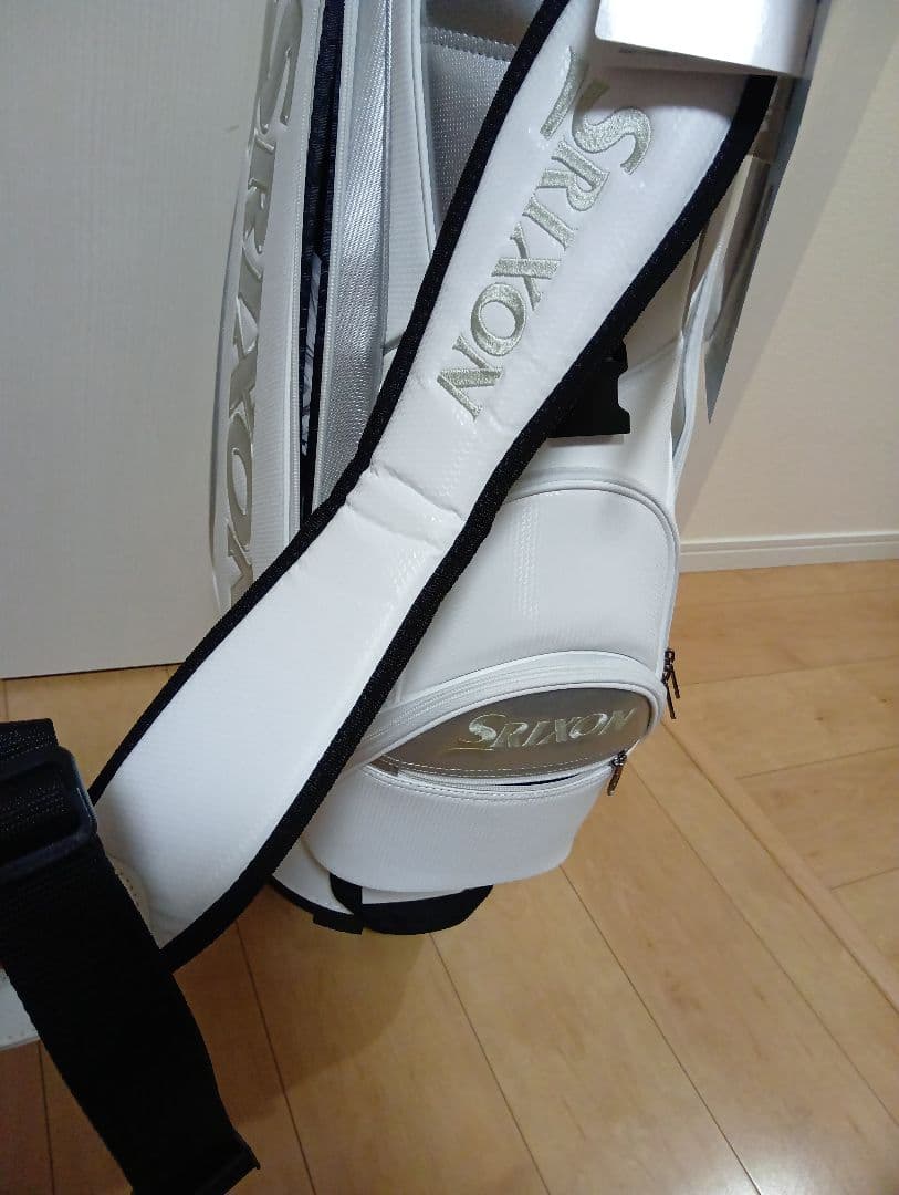 スリクソン　GGC-S166　ホワイトシルバー