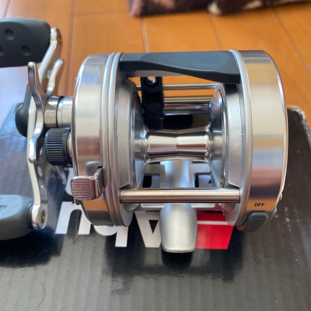 Abu Garcia ambassadeur 5501S ベイトリール