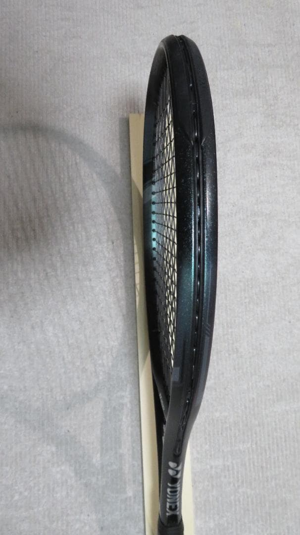 硬式テニスラケット（ヨネックス　ezone100　2024）