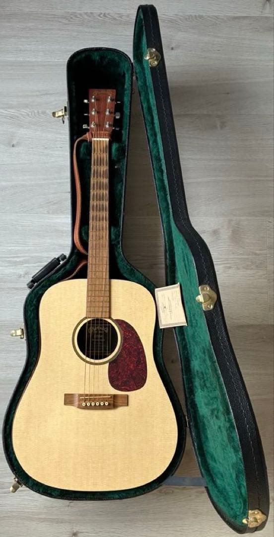 Martin DXM アコースティックギター ハードケース・カポ・ピック付