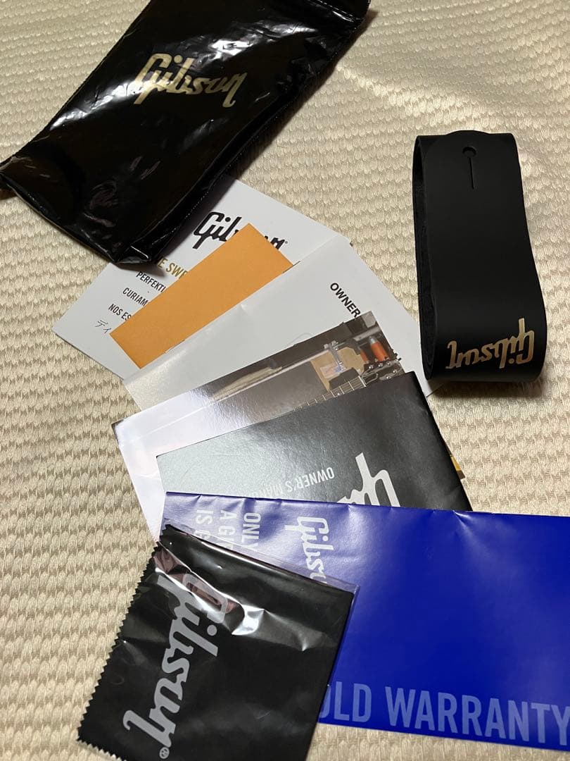 Gibson Flying V antique natural ほぼ新品