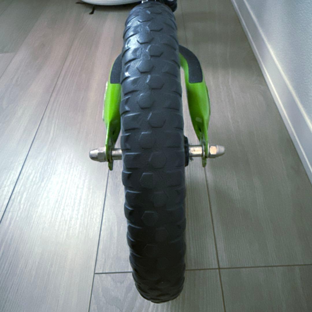 STRIDERストライダーグリーンスポーツモデルSPORT 12インチカバー付き
