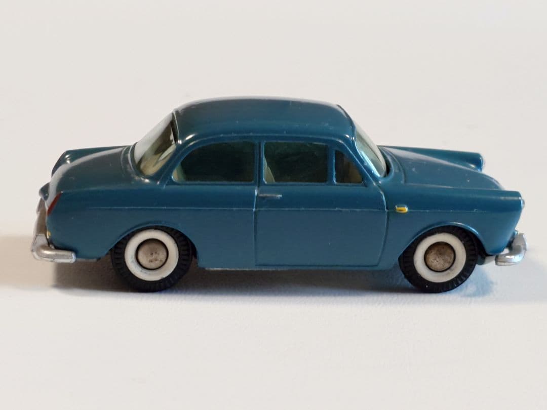 ミニカー TEKNO NO.828 VW 1500