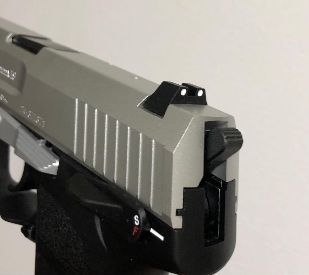 【レア】バイオハザード RE4 限定品 SG-09 R レオン sg09r