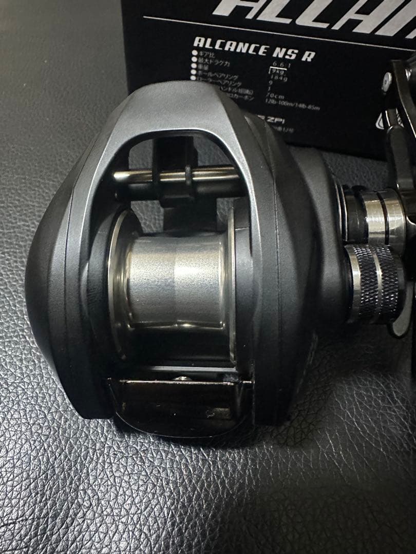ALANCE NS R ベイトリール 6.3:1 右ハンドル