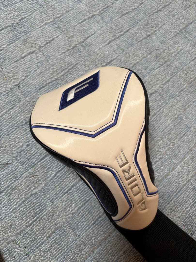 グローレF ドライバー　10.0 シャフト2本付　テーラーメイド