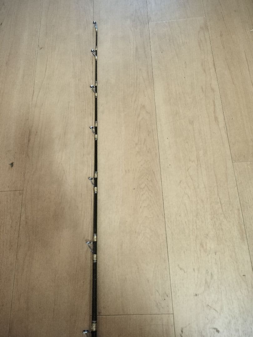 クエ、キハダマグロ釣り竿