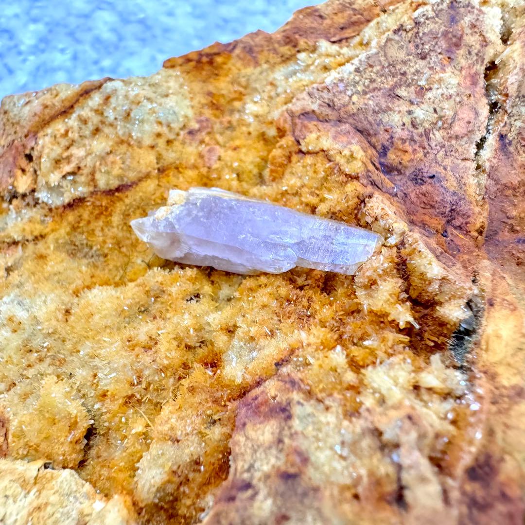 雨塚山 アメジスト 母岩付き 紫水晶 美麗 希少