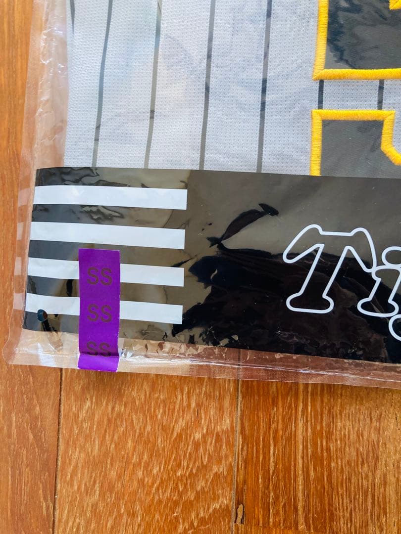 阪神タイガース 近本光司 5 ビジター ユニフォーム SSサイズ