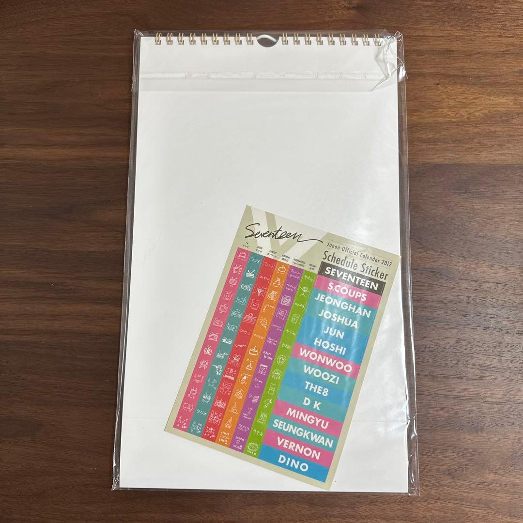 アイドル SEVENTEEN JAPAN OFFICIAL CALENDAR