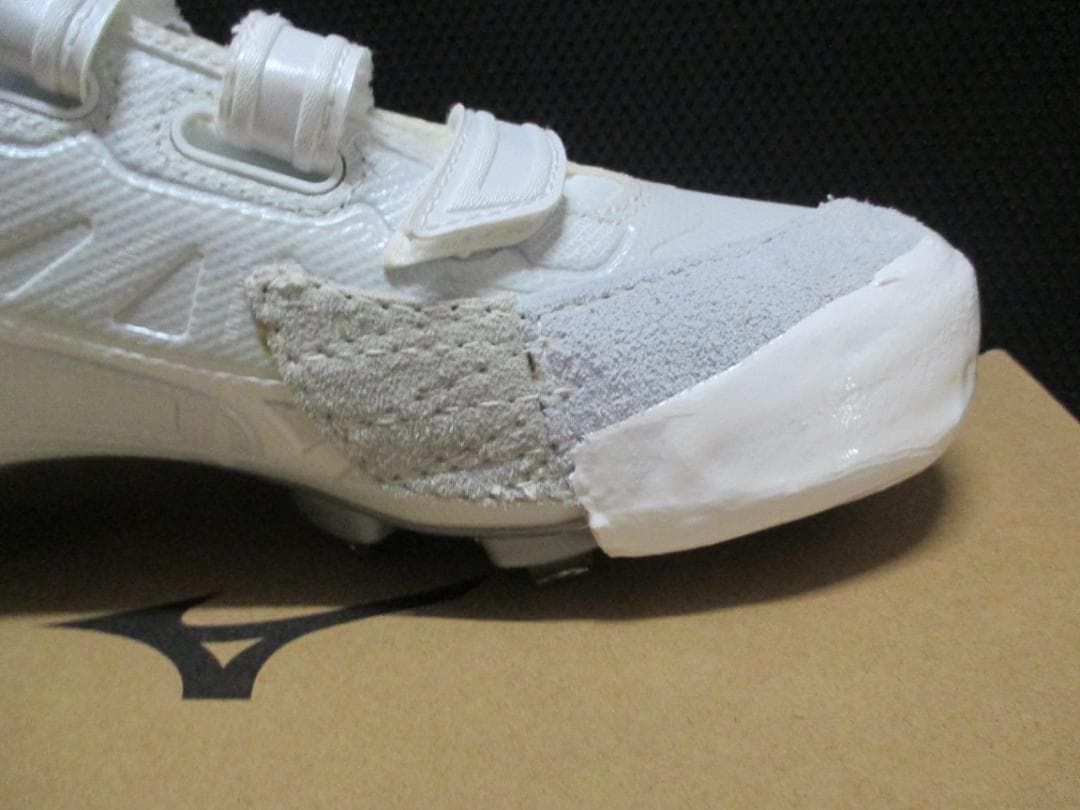 送料無料◆ミズノ◆スパイク◆樹脂底◆25.5㎝◆ホワイト◆左Ｐ革加工付◆