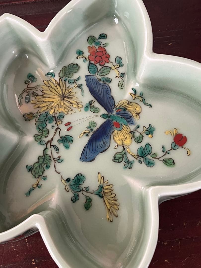 希少　注文品　清朝期　新渡　楓形鉢　五彩粉彩　蝶　虫菊　中国古玩　変形向付菓子鉢