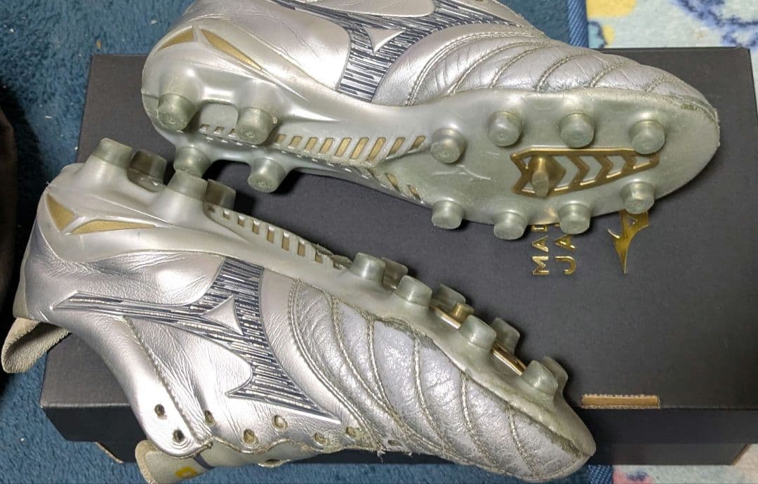 Mizuno Morelia NEO IV Japan 限定色　22.5センチ