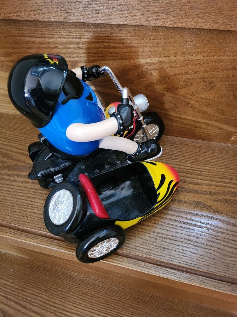 M&M's バイクとサイドカー フィギュア