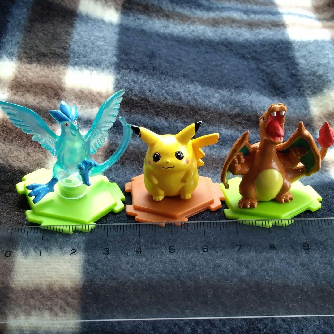 ポケモン　ミニフィギュア　フルカラースタジアム 　ピカチュウ