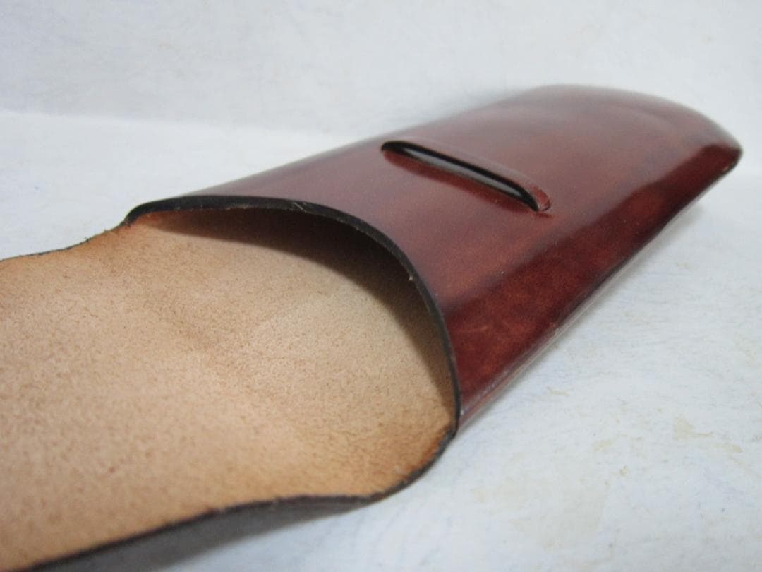 メガネケース　ペンケース　イタリア　フィレンツェ　革製　伝統工芸　職人技