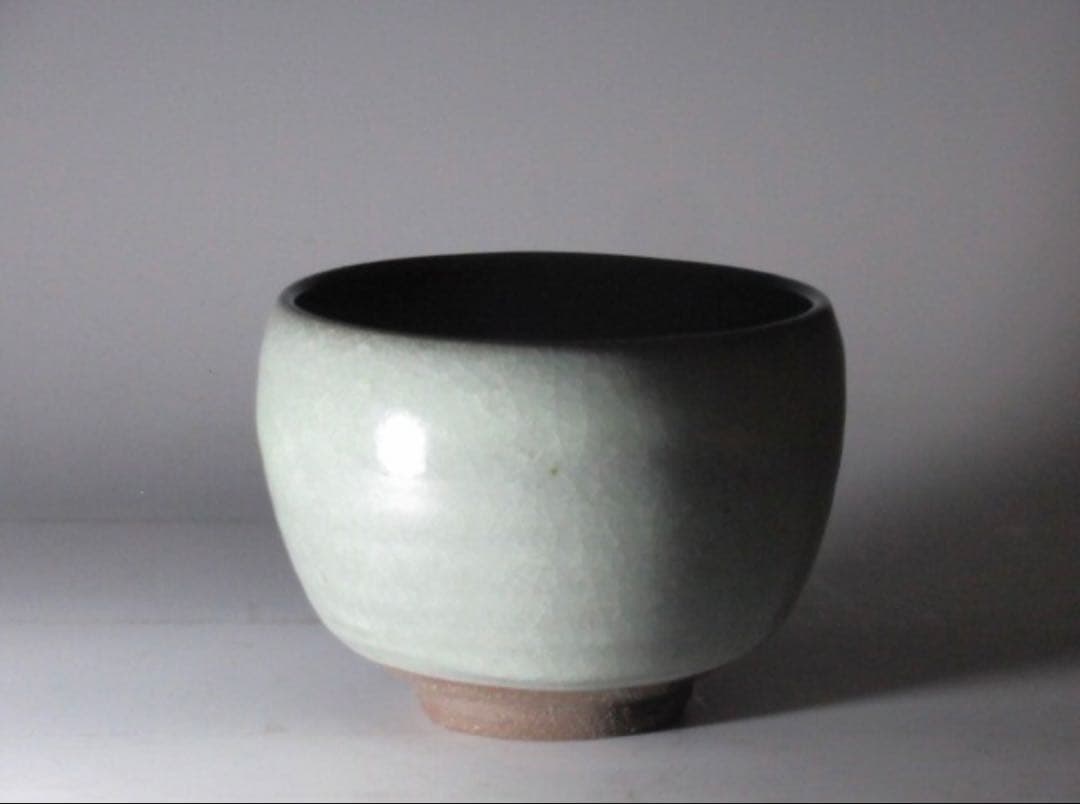 清水卯一 青磁貫入茶碗 美しく透明感のある名作！7130