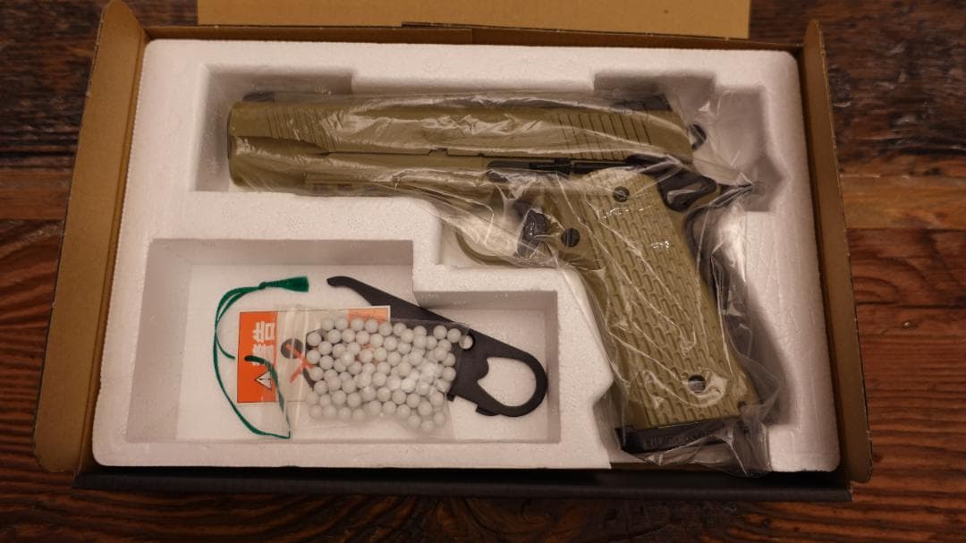 ウエスタンアームズ　S.C.W.　デザートウォーリアー　ガスガン　未使用