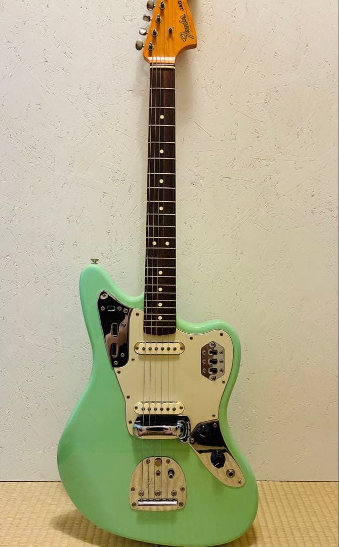 ギター Fender USA AVRI '62 Jaguar