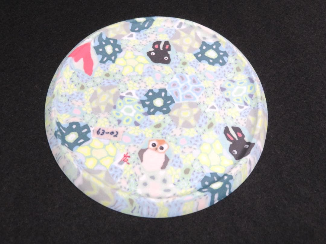 小林佐和子　練込小皿　うさぎと梟　現代アート　アンティーク