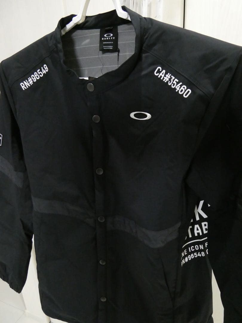 オークリー ジャケット　ゴルフ　パンツ　スカル　ブルゾン　ダウン　キャンプ